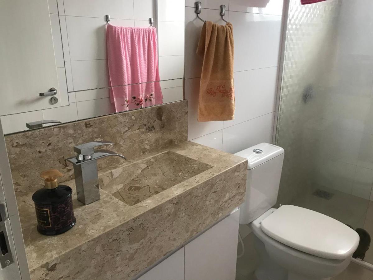 Appartamento Apto. 03 Quartos à 500m da Praia Torres Esterno foto