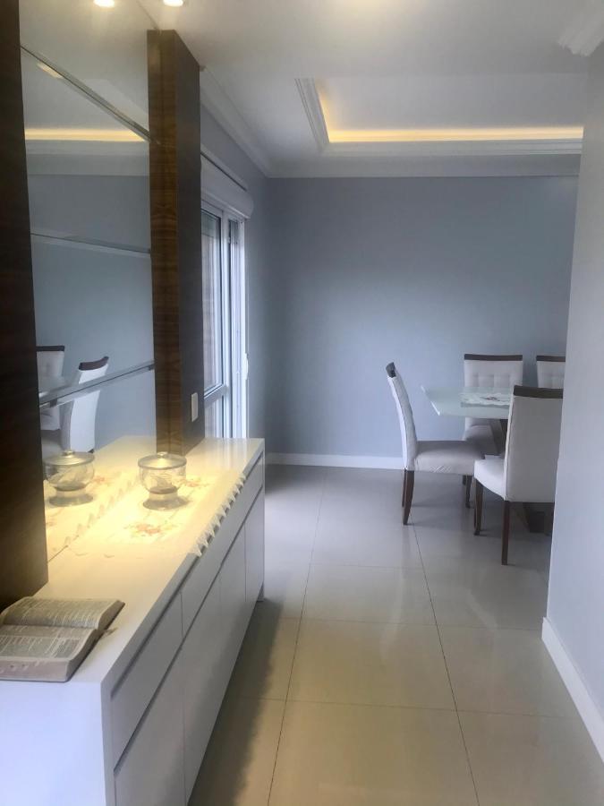 Appartamento Apto. 03 Quartos à 500m da Praia Torres Esterno foto