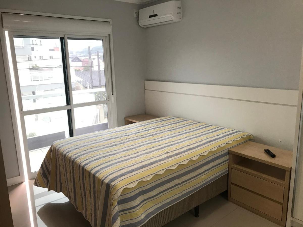 Appartamento Apto. 03 Quartos à 500m da Praia Torres Esterno foto
